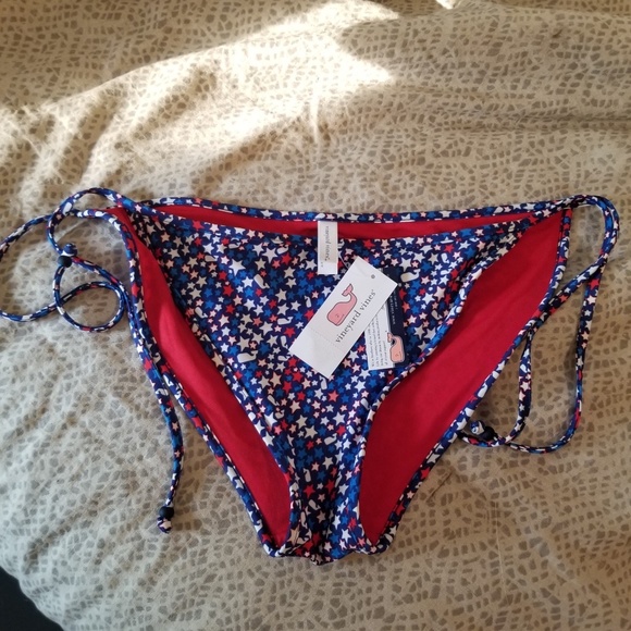 Vineyard Vines Other - Vineyard Vines star and whale string bikini bottom